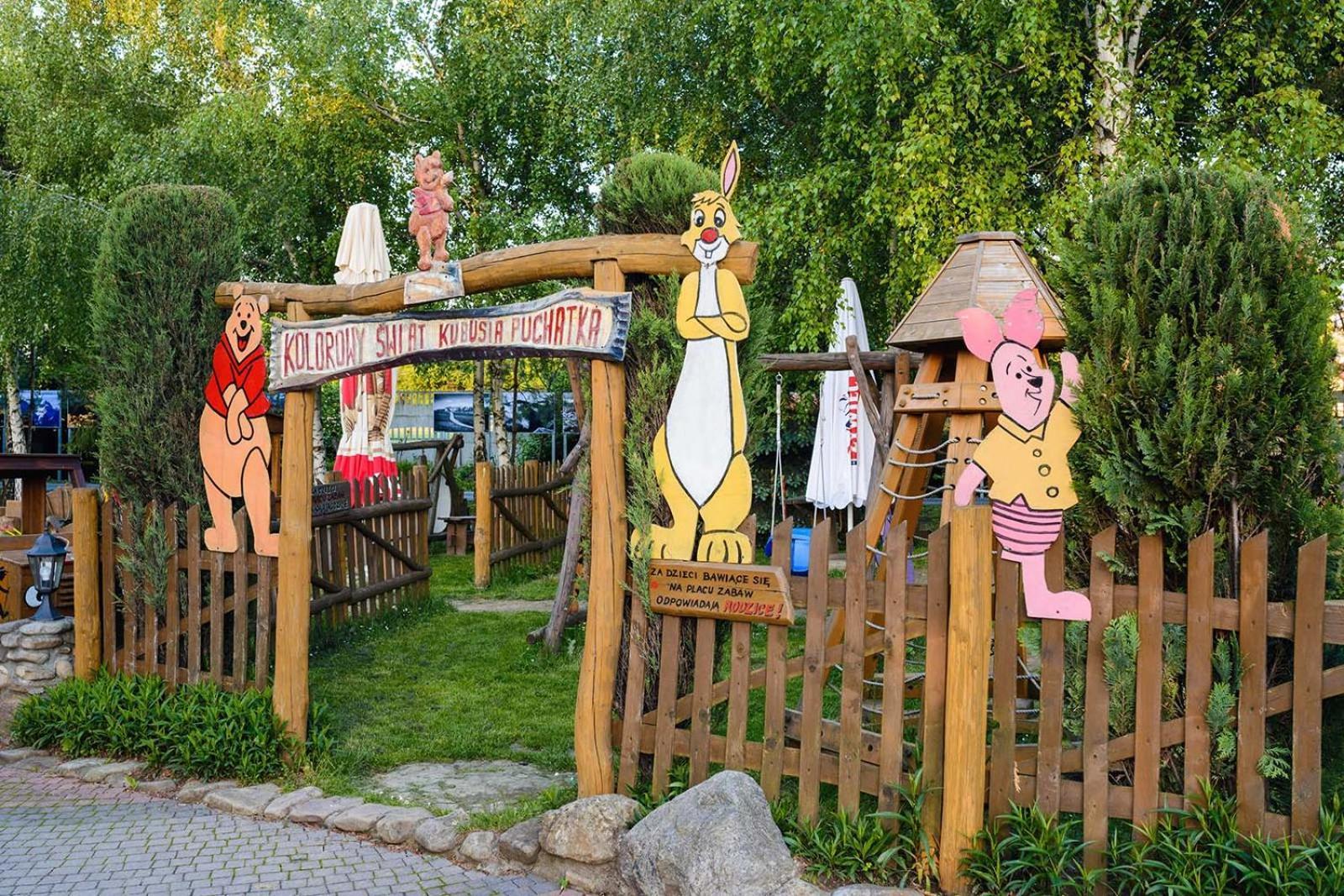 Hotel Restauracja Jas Wedrowniczek Rymanów Eksteriør bilde